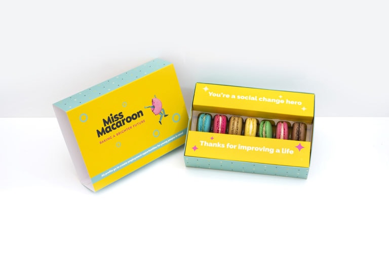 Classic collection macaroon gift box