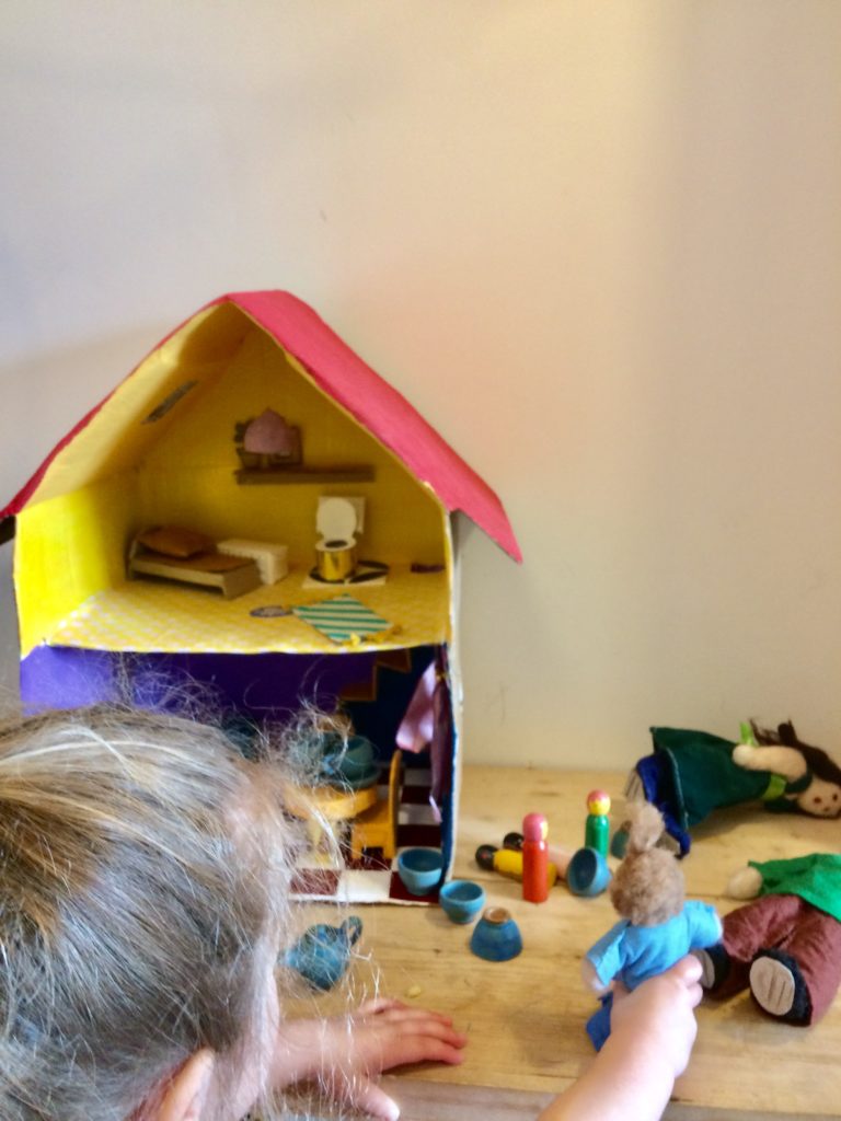 Doron of Quazi has made an old cardboard box into a colourful home for a mouse for her daughter