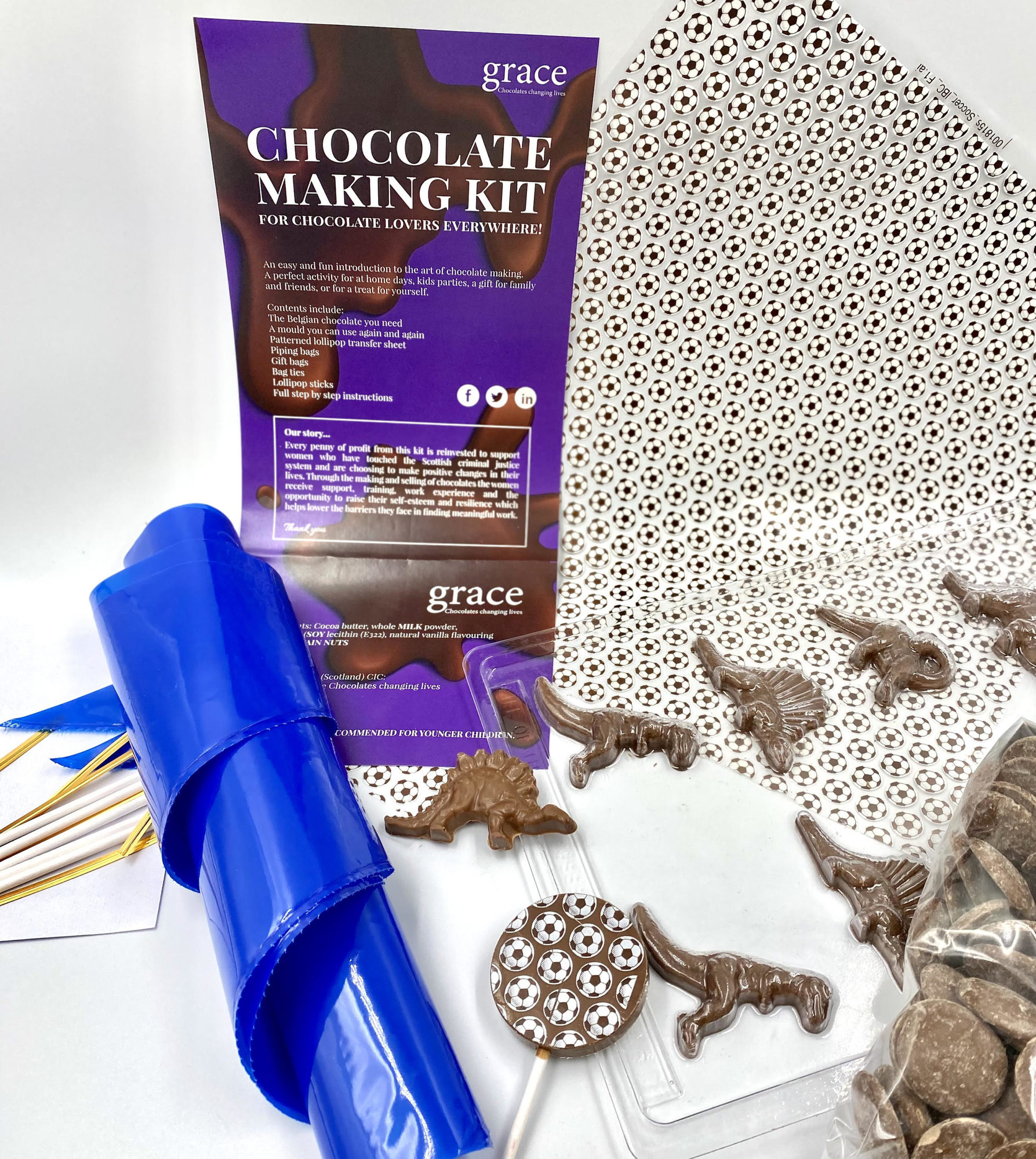 Chocolate Making Kit – Dinosaurs