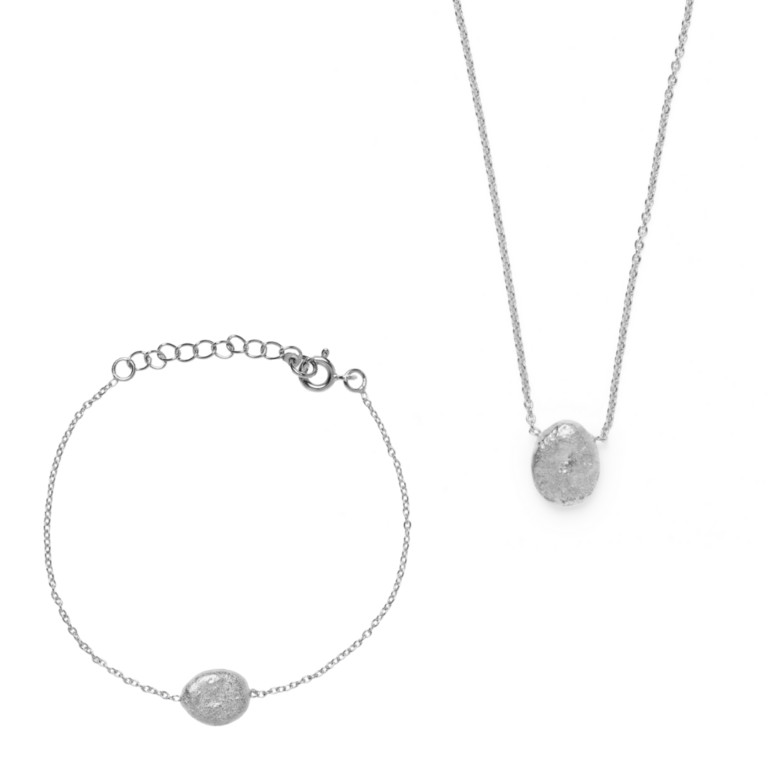 Jaya Bracelet &amp; Necklace Set - Shiny Silver