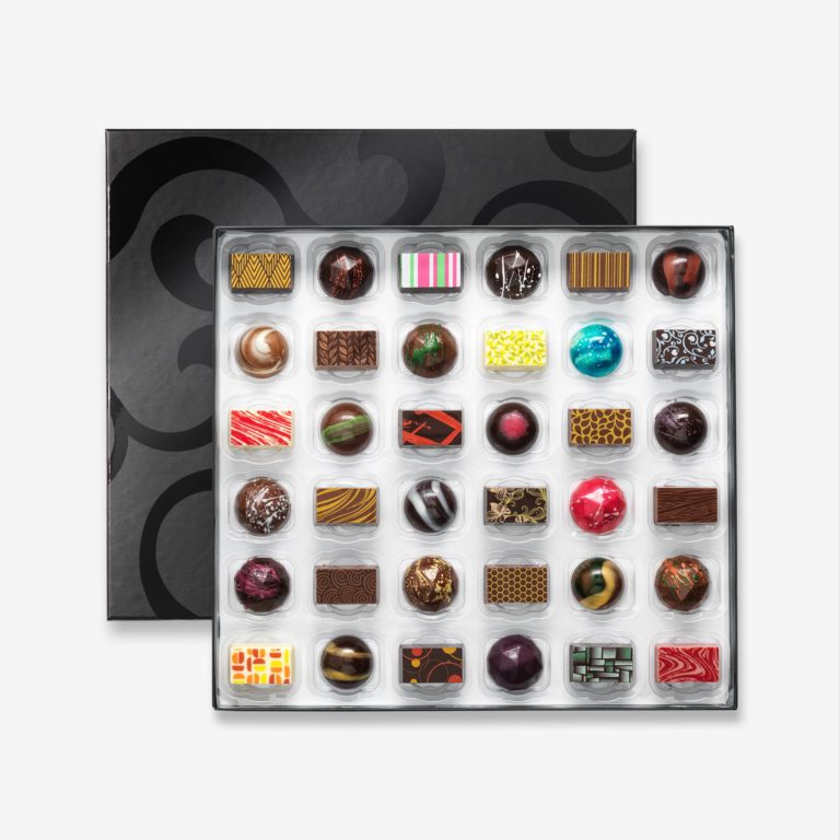 Ultimate Selection Chocolate Box 605g