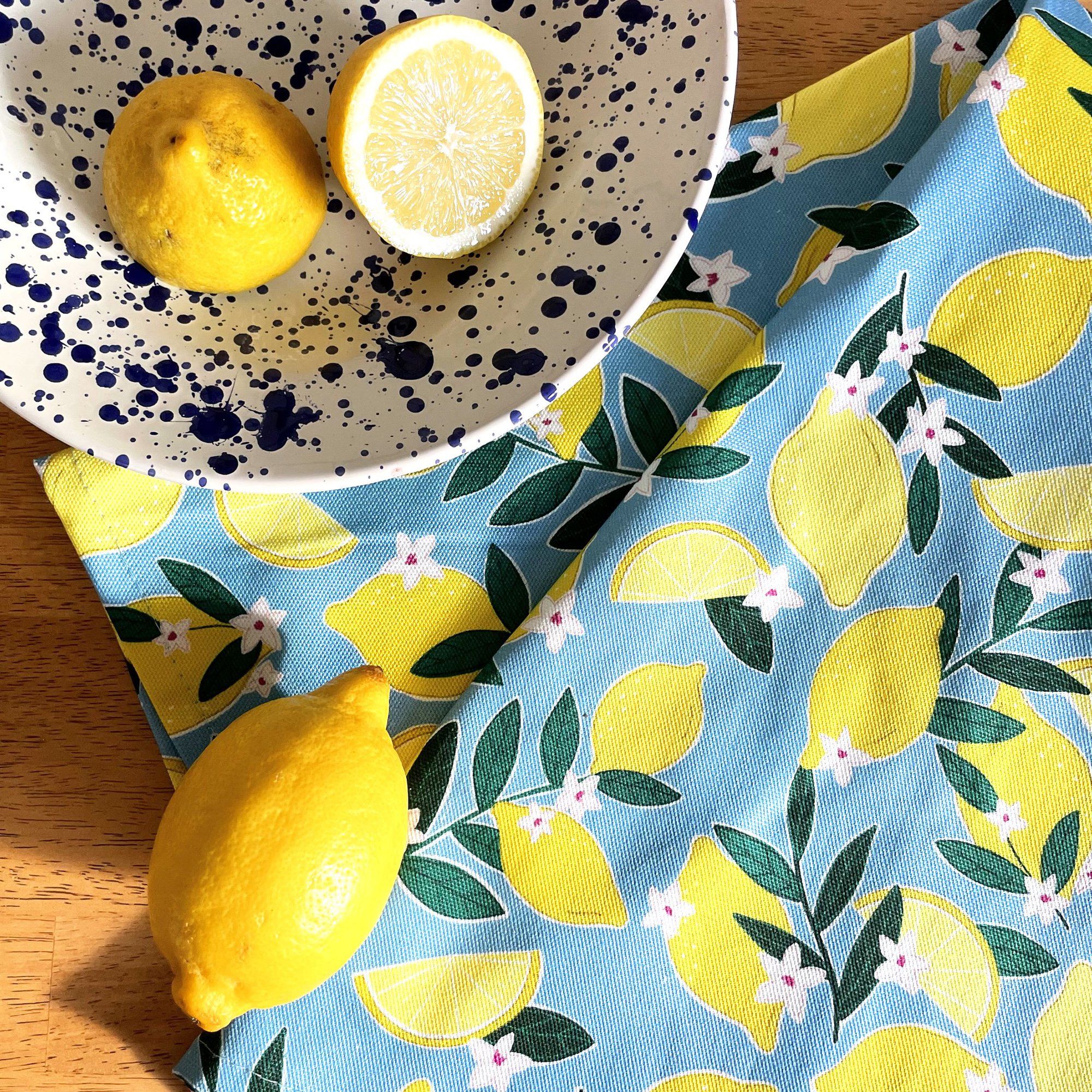 Sorrento Lemons Organic Cotton Tea Towel - Just lemons