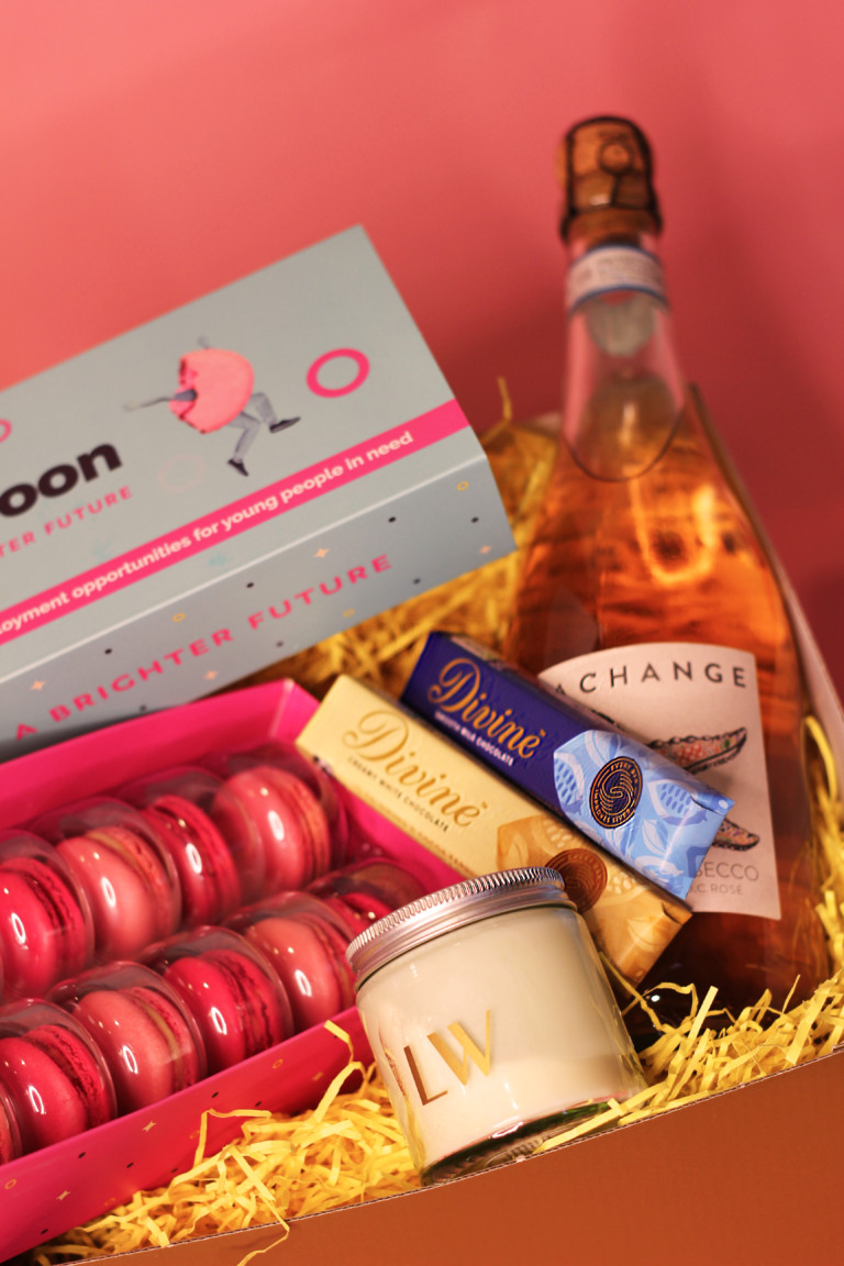 Miss Macaroon Valentines Day Hamper (pre-order Now For Dispatch On 9th Of Feb)