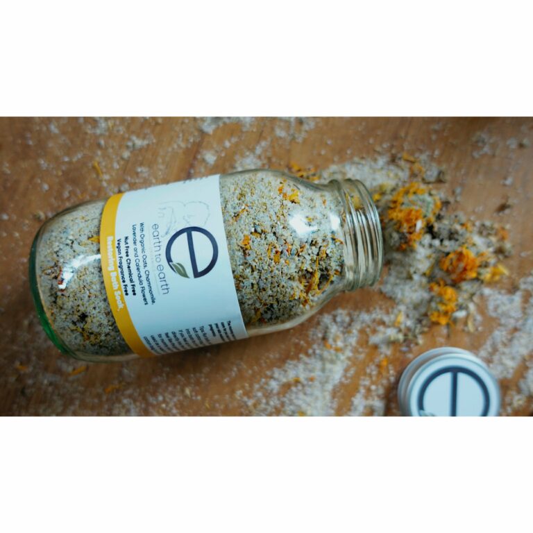 Restoring Bath Soak With Chamomile Flowers And Organic Oats 500g