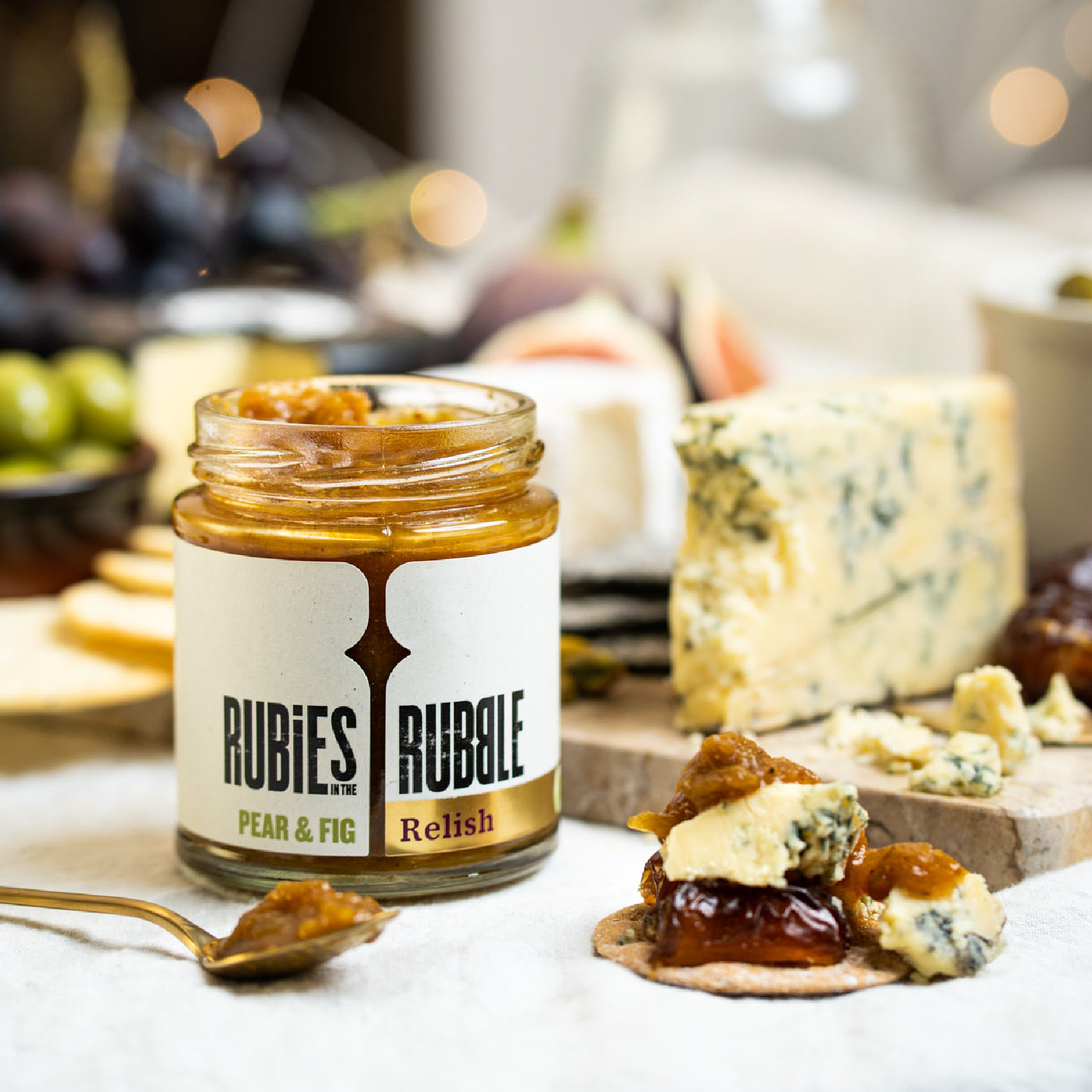 Rubies in the Rubble - Pear and Fig Chutney (210g)