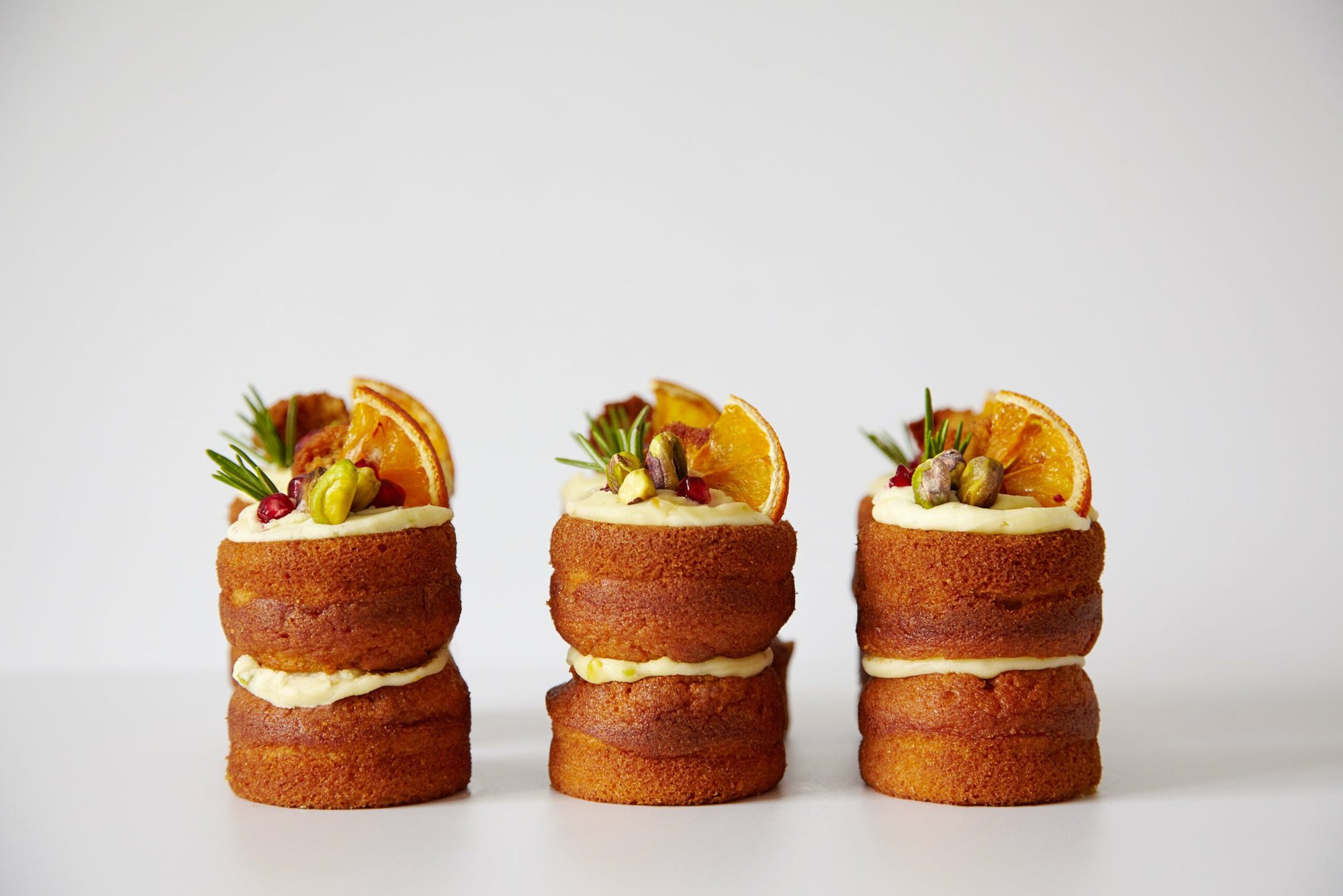 The Orange, Cardamom & Pistachio Mini Cake Box