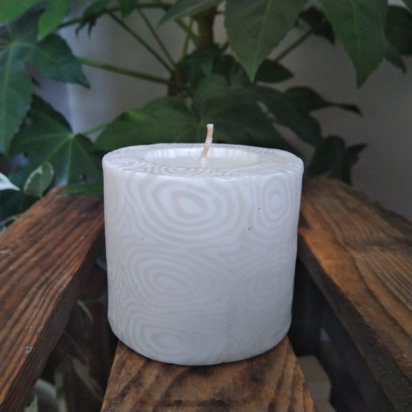 Mini Pillar Candles - white swirl