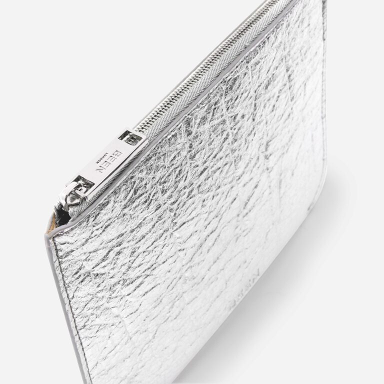 Daley Silver Make-up Pouch (vegan) - Silver