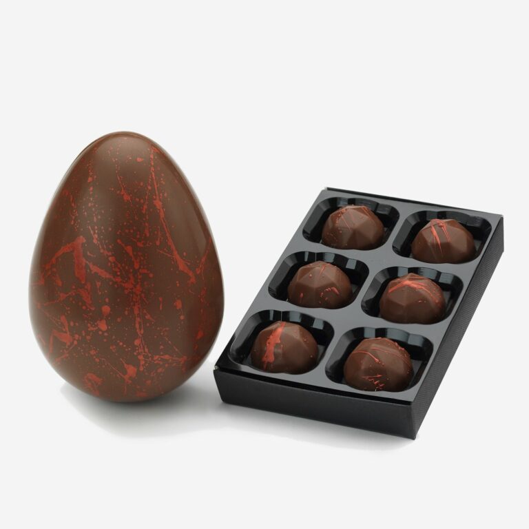 The Red Speckled Egg Combo - Milk Easter Egg With Maple & Pecan Chocolates 235g
