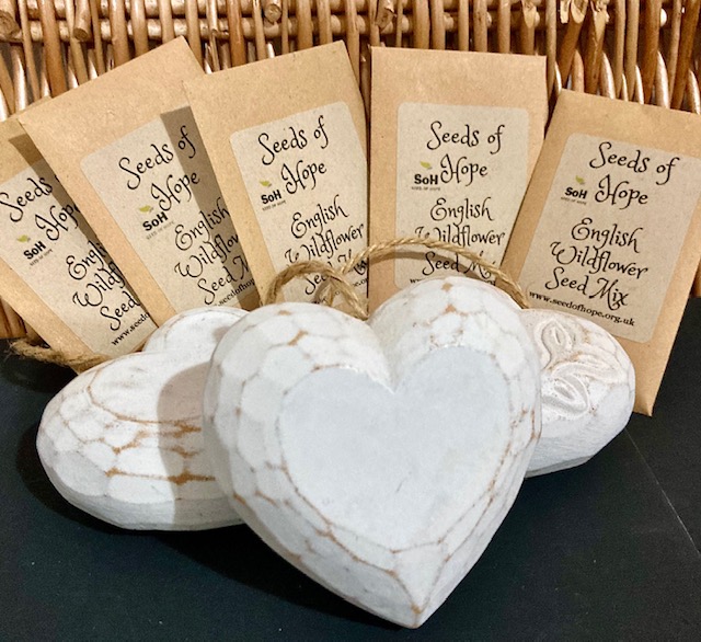 Heart Gift Bags - 5 Packets Of English Wildflower Seeds