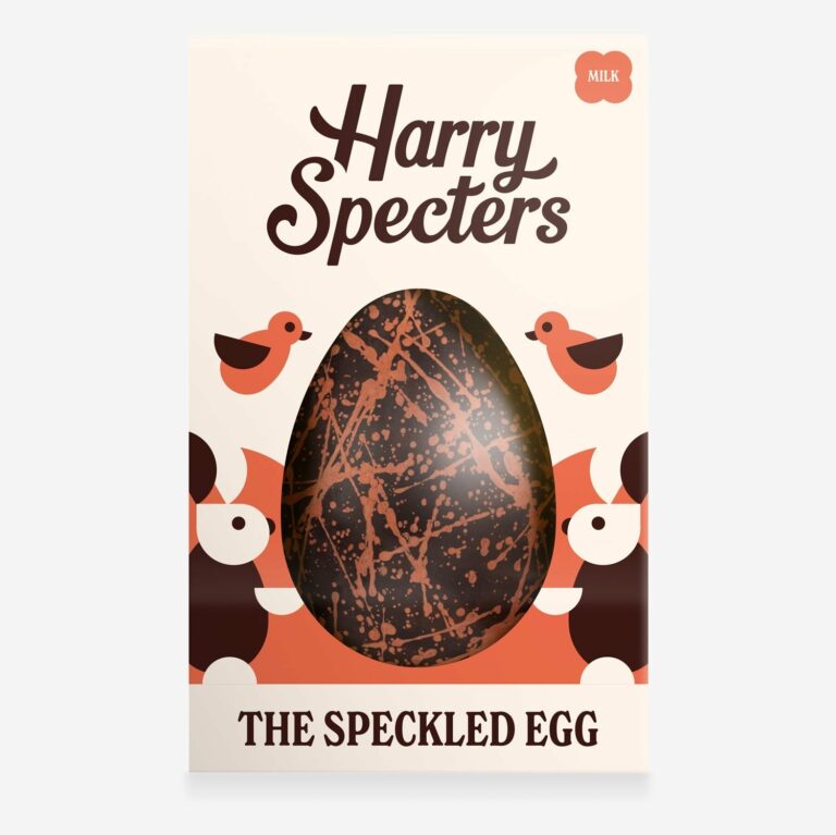 The Red Speckled Egg Combo - Milk Easter Egg With Maple & Pecan Chocolates 210g