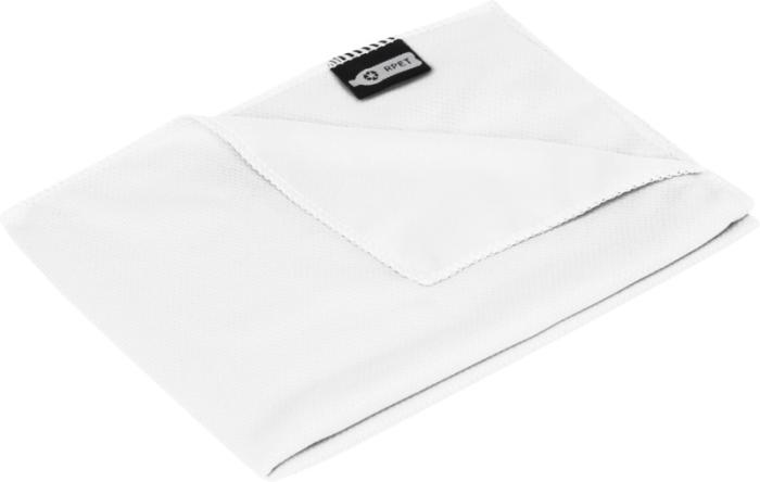 Cooling Towel Made From Recycled Plastic
