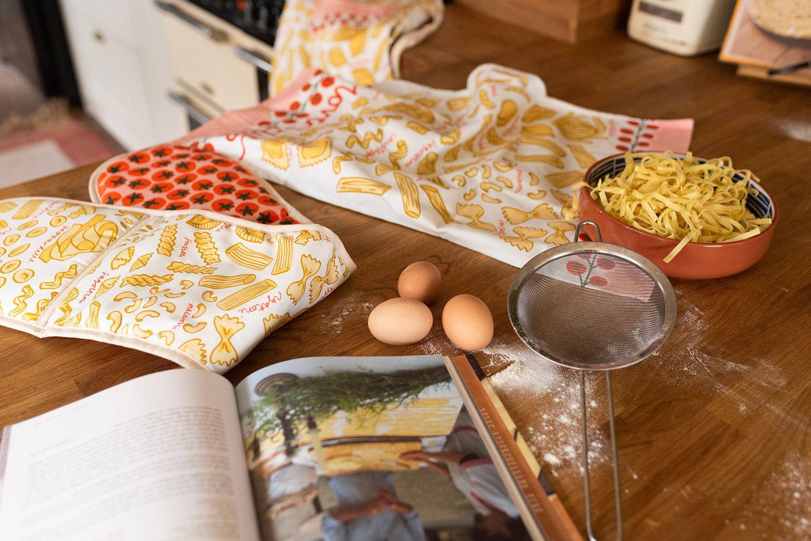 Pasta Lovers Organic Cotton Oven Gloves